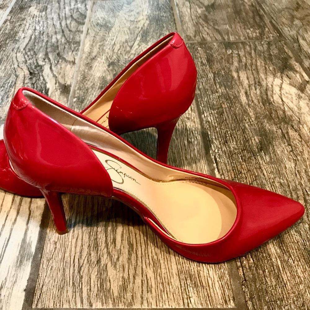 Jessica Simpson red pumps